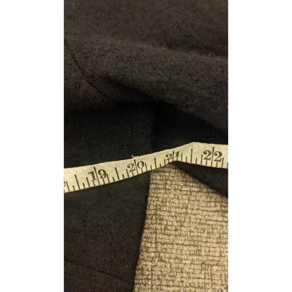 Sarah Wool Three Button Lightweight Wool Jacket, Large - Picture 6 of 9